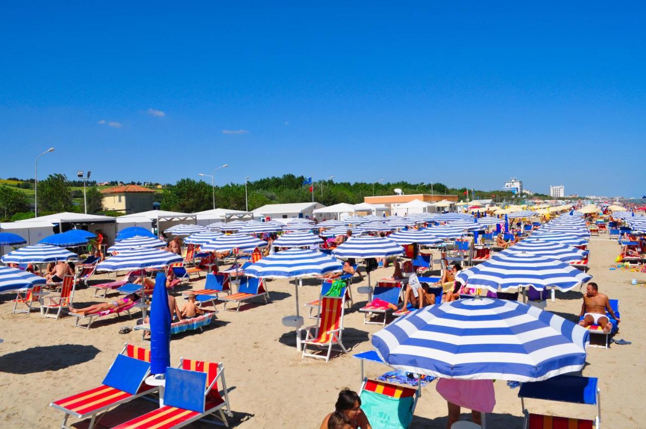 Camping Blu Fantasy Senigallia Eksteriør bilde